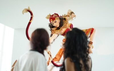 Interaktif dan Inspiratif: Mahasiswa FSRD Untar dan NYP Singapura Eksplorasi Seni Bali di Museum SAKA