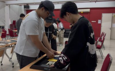 Belajar Menghidupkan Ruang: SCOMA 2025 ajak Mahasiswa Belajar Menyusun Material Board dalam Desain Hospitality