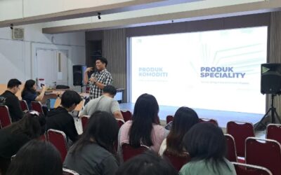 Mahasiswa DKV Untar Dalami Eksperimen Tipografi bersama Praktisi Industri Percetakan